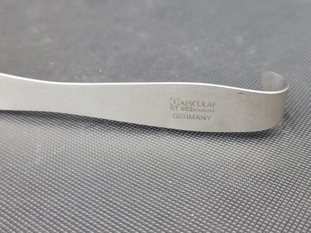 Aesculap BT602 DEAVER Retractor