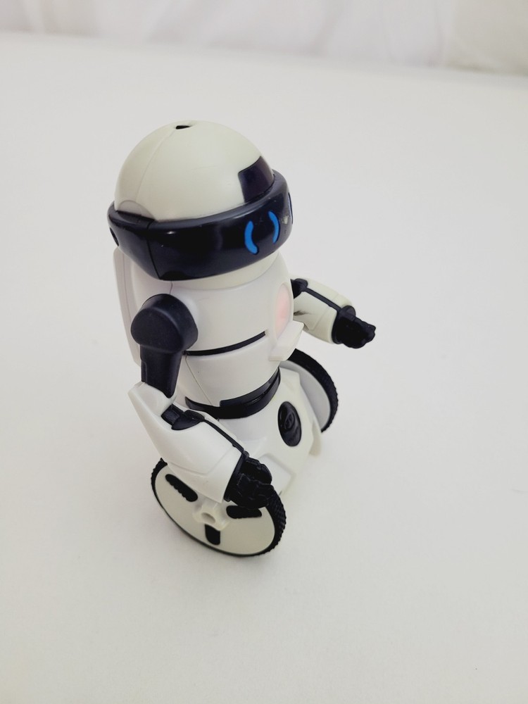 WowWee MiP Robot (White) model 0820 (Needs Battery No Remote