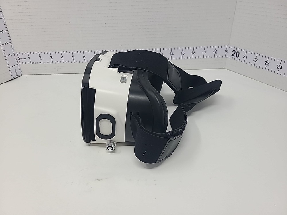 TaoTronics 3D VR Headset Lightweight Virtual Reality Glasses
