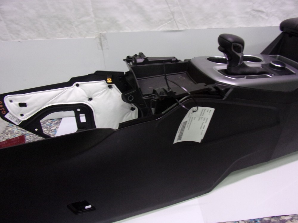 CHEVROLET BLAZER 2019 Front Console floor