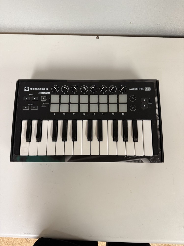 Novation Launchkey Mini MK2 MIDI Keyboard Controller (Open Box Cord Included)