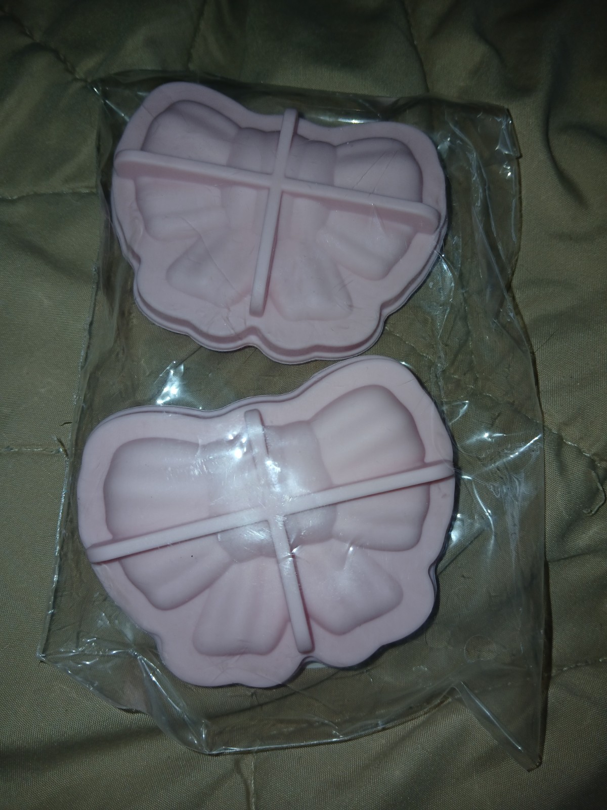 Target Bullseye Playground Christmas Pink Bow Silicone Ice Molds Brand New