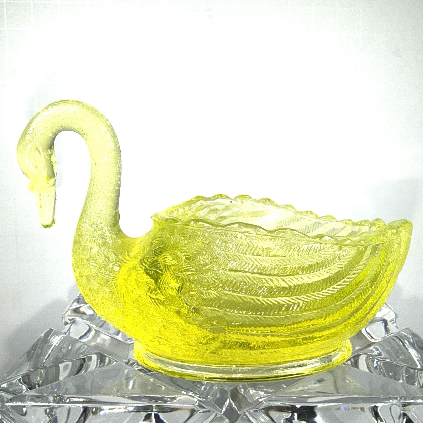 3 7/8" SWAN SALT DIP OPEN CELLAR CANARY YELLOW VASELINE GLASS