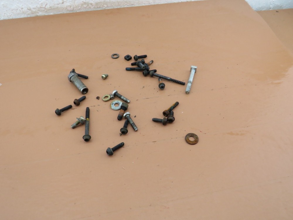 Weed Eater FeatherLite FX26S String Trimmer OEM Misc Hardware