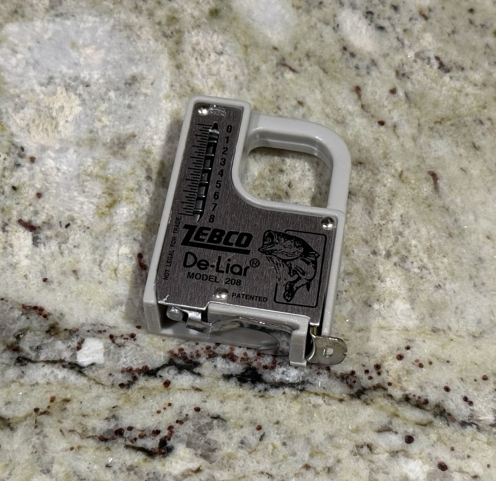 ZEBCO De-Liar Model 208 Fish Scale
