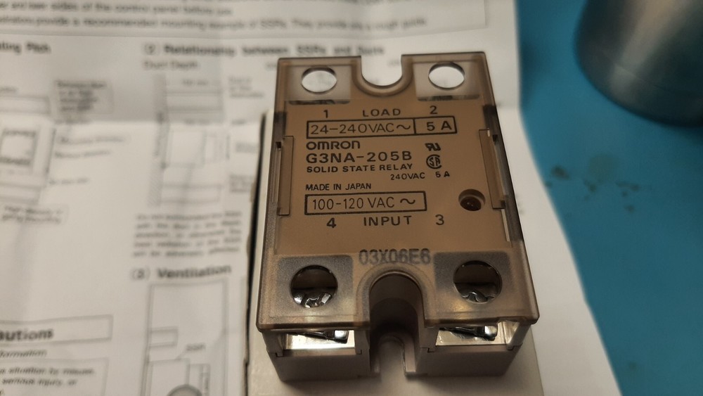 ( 2 PCS ) Omron G3NA-205B 24VDC Solid State Relay