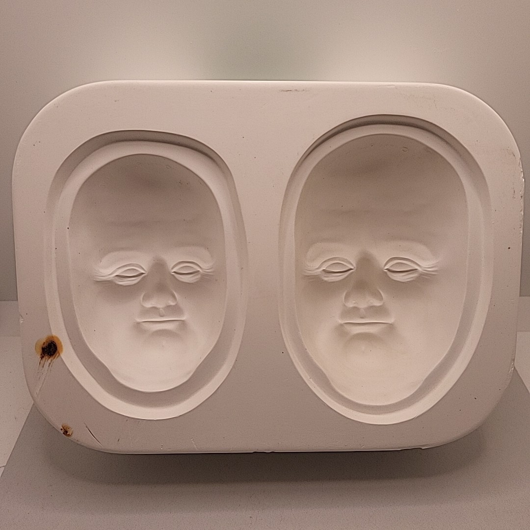 Vtg Pauline's Originals Ceramic Slip Mold Two Man Face Masks Cabachon Open Pour