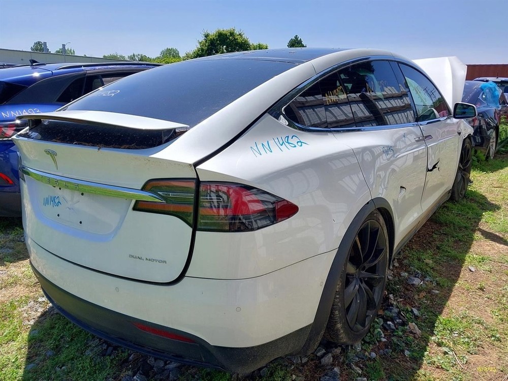 TESLA X 2019 Camera/Projector 3439867
