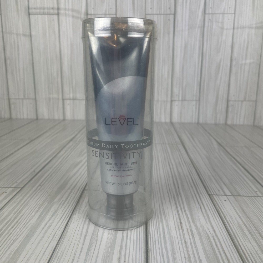 New Level Herbal Mint Five Premium Daily Toothpaste Sensitivity 5oz