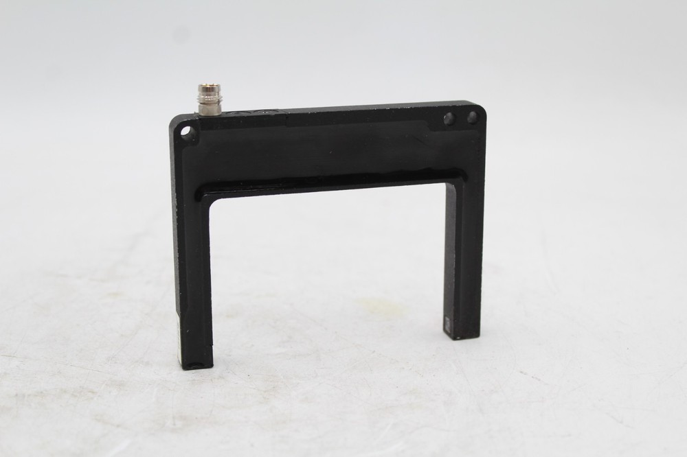 Balluff BGL0023 BGL 80A-001-S49 Through-Beam Fork Sensor