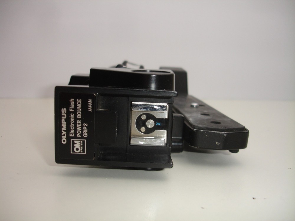 Olympus OM System Power Bounce Grip 2 Flash Holder