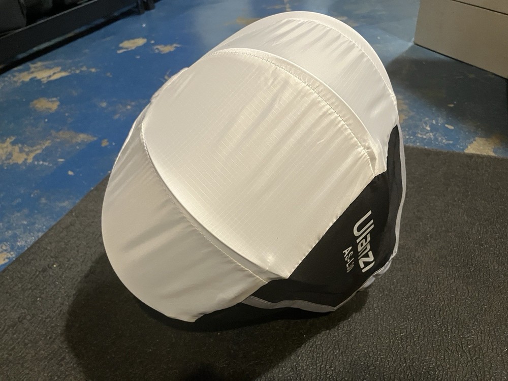 Ulanzi AS-L30 30cm Lantern Softbox with Mini Bowens Mount Quick Release Diffuser