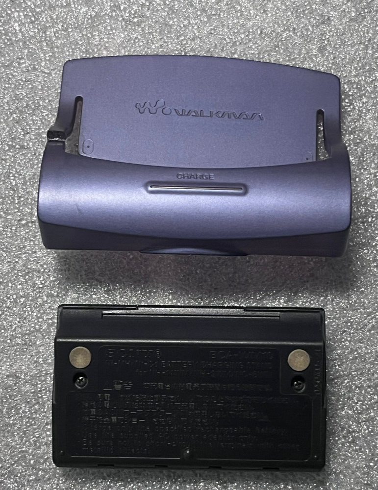 SONY BCA-WM10 Charging Dock Stand for Mini-Disc Walkman Mini Disc MZ-E909