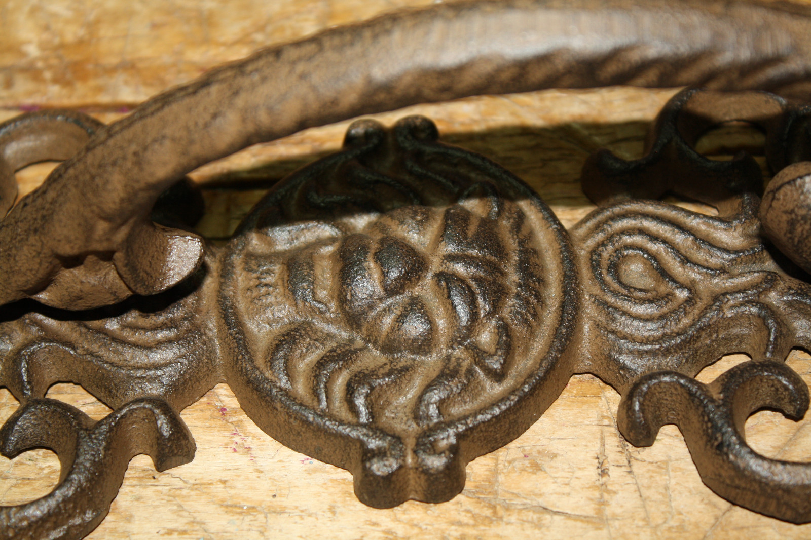 2 HUGE Cast Iron Antique Style LION HEAD Barn Handle Gate Pull Door Handles