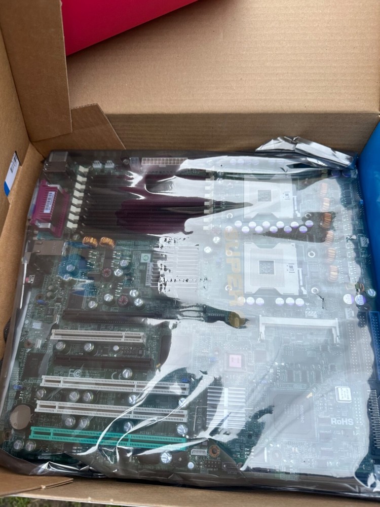 Supermicro  X6DA8-G Server Motherboard