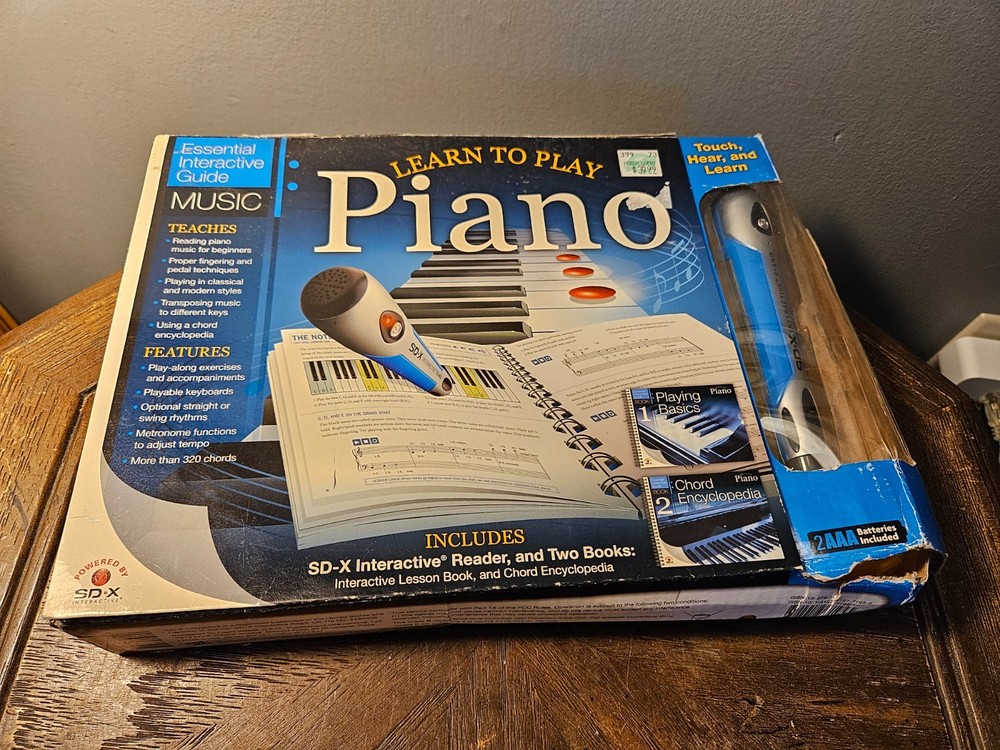 Essential Interactive Piano Guide/ Learn to Play SD-X Interactive Reader