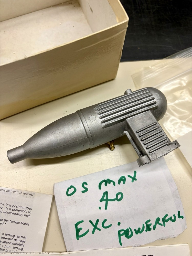 OS MAX 40F SR RC Engine with Box, Muffler & Instructions