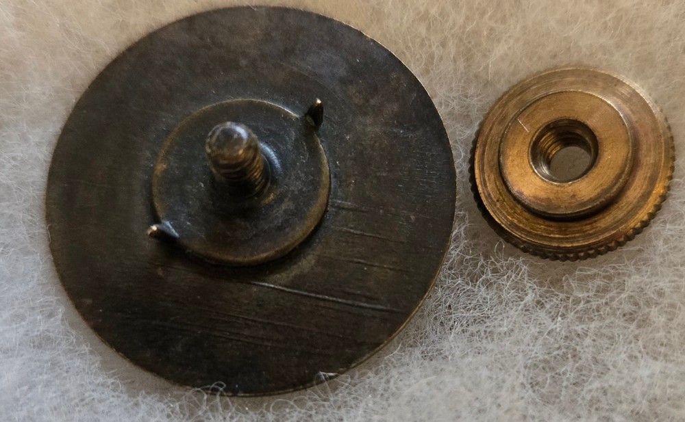 WW1 USNA (script style) Collar Disc with nut