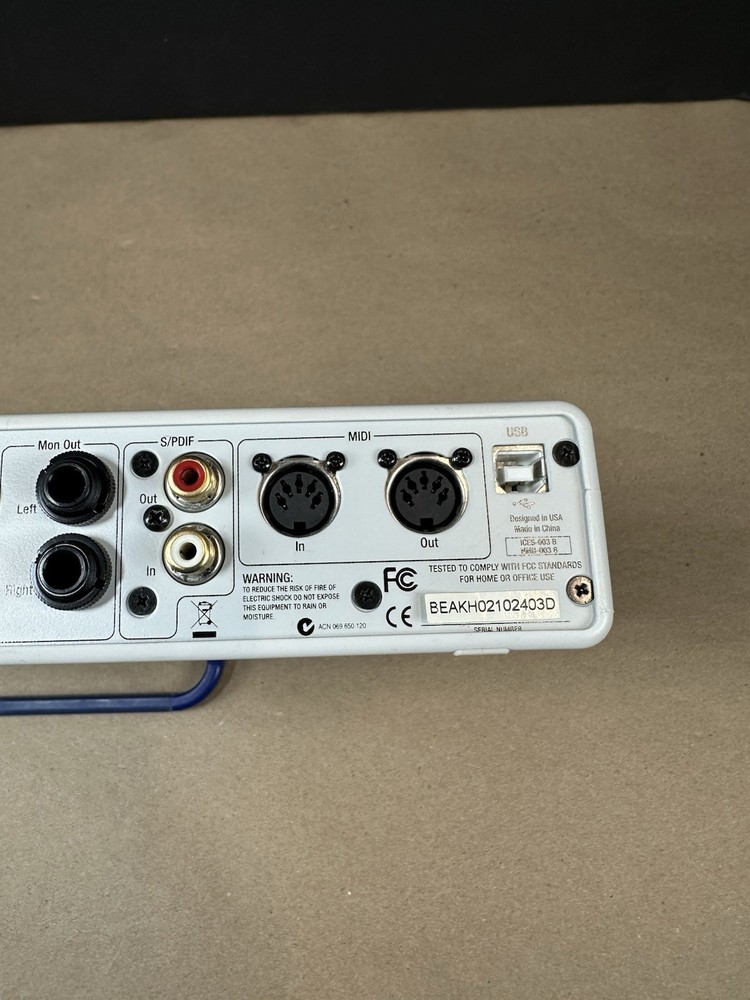 Digidesign Mbox2 / M Box 2 Academic USB Midi Recording Interface (KWJ63)