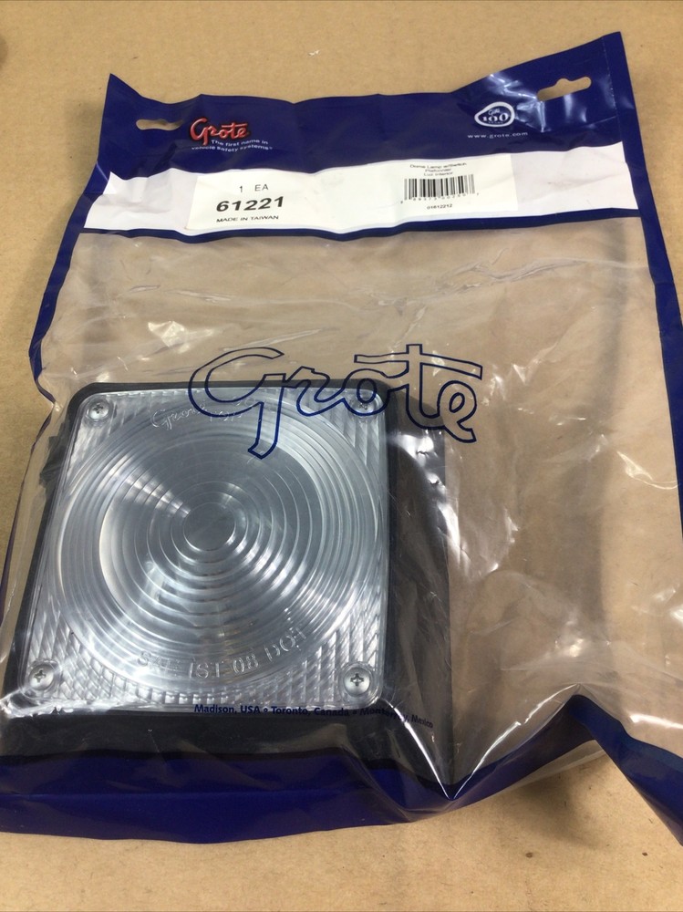 Grote 61221 Clear Square Dome Light With Switch NEW