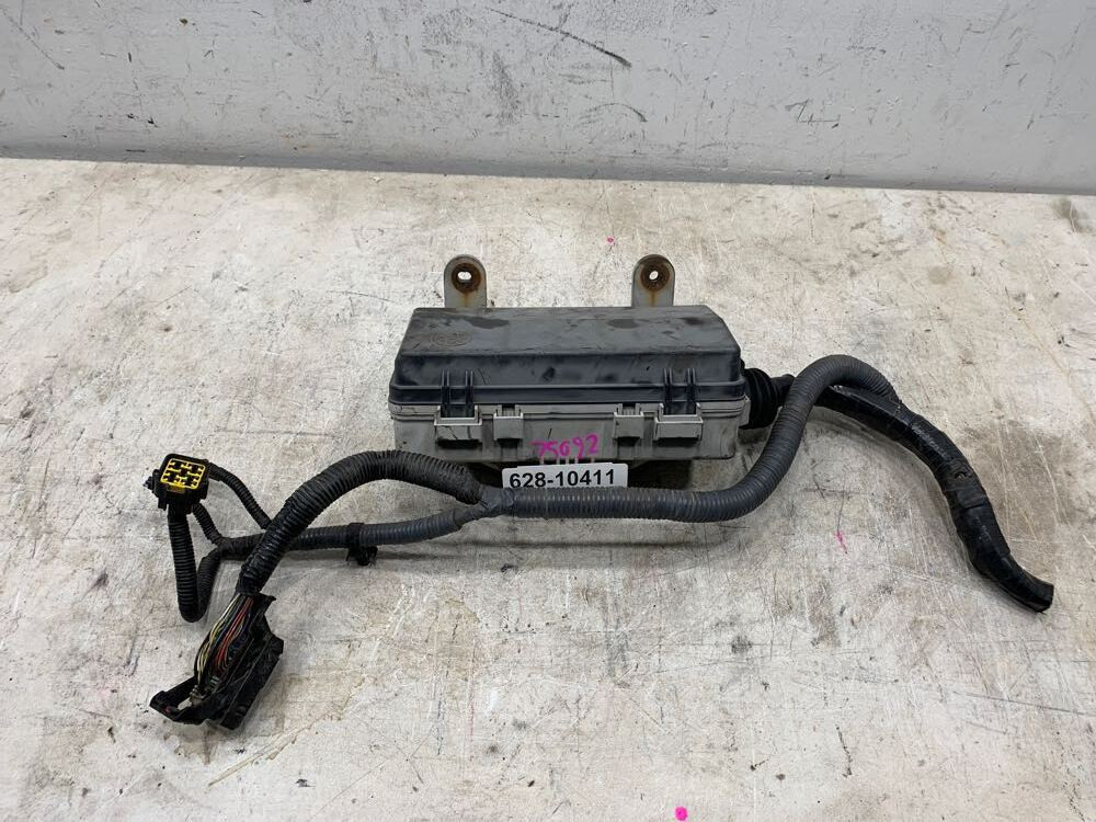 2009 Isuzu NPR Fuse Panel (628-10411)