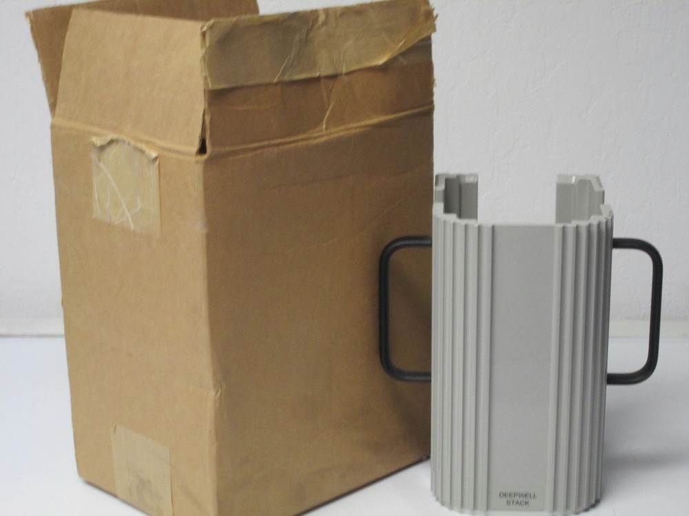 Thermo/Cellomics Microplate Deepwell Stack Holder (8.5" Height) - NEW