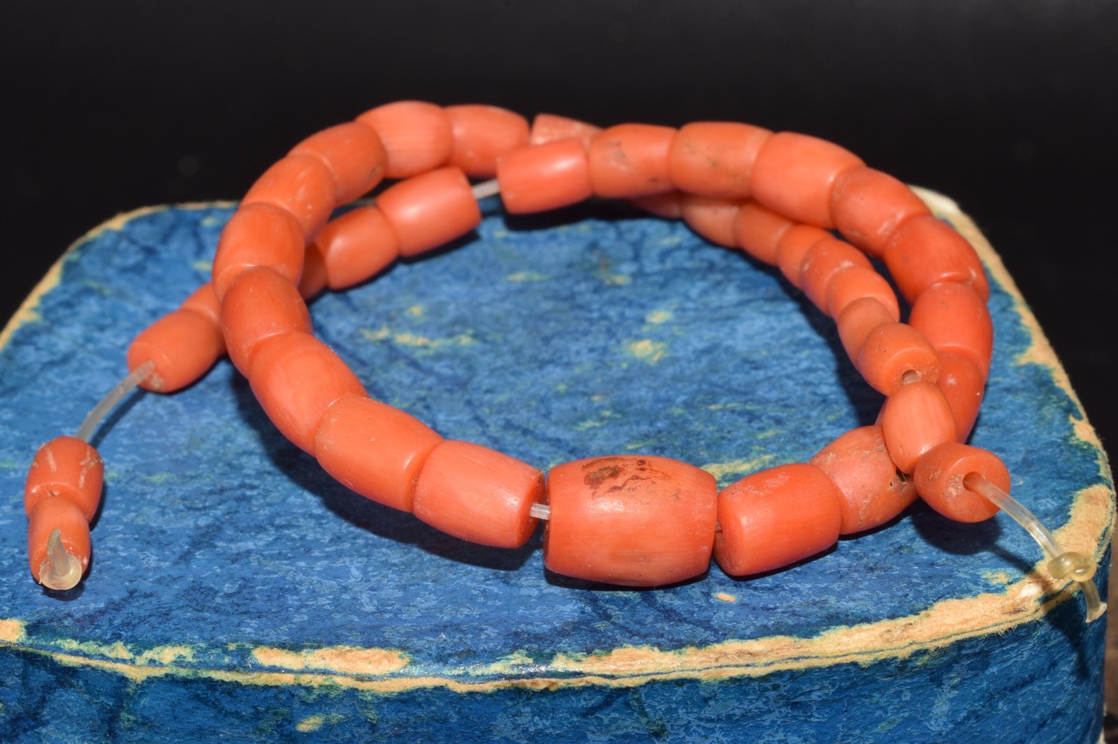 UNDYED Antique BEAD CORAL salmon VTG Mediterranean TIBETAN Japan Mala dZi Chung