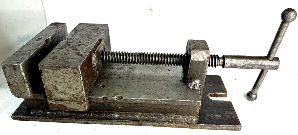 5 1/2" DRILL PRESS VISE 5 1/2" OPENING WIDTH