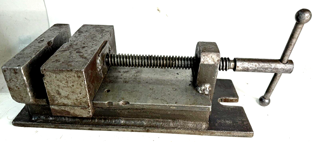 5 1/2" DRILL PRESS VISE 5 1/2" OPENING WIDTH