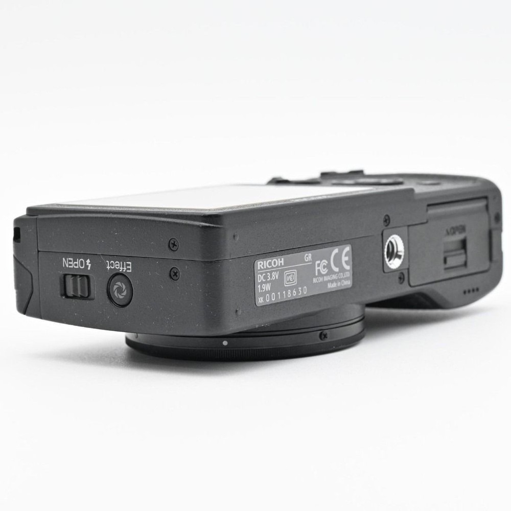 RICOH GR Shutter Count 7690