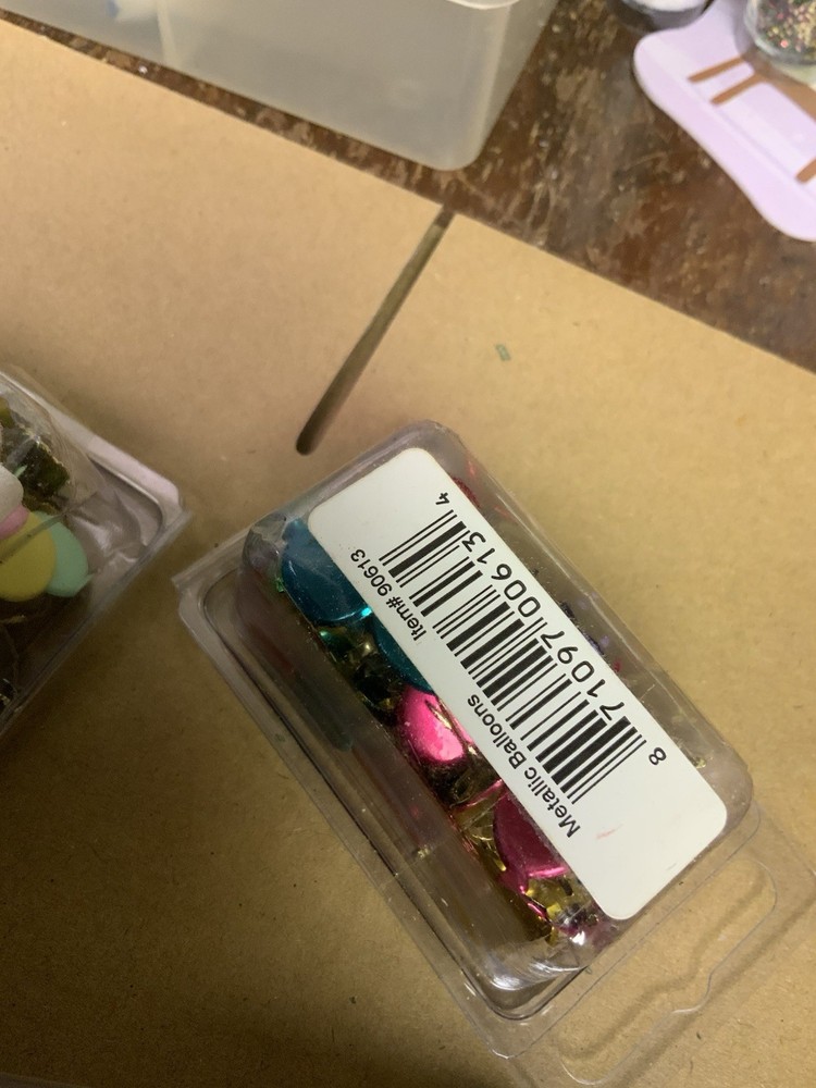 Crafts Paper Fastners