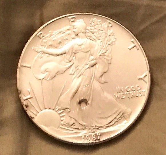 1987 Silver Eagle 1 oz .999 fineness