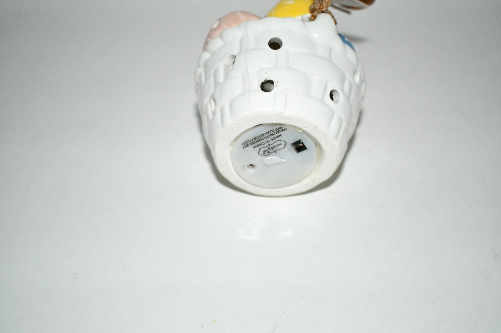 Mud Pie Easter Basket Light-Up Sitter in White #40030439 NWT