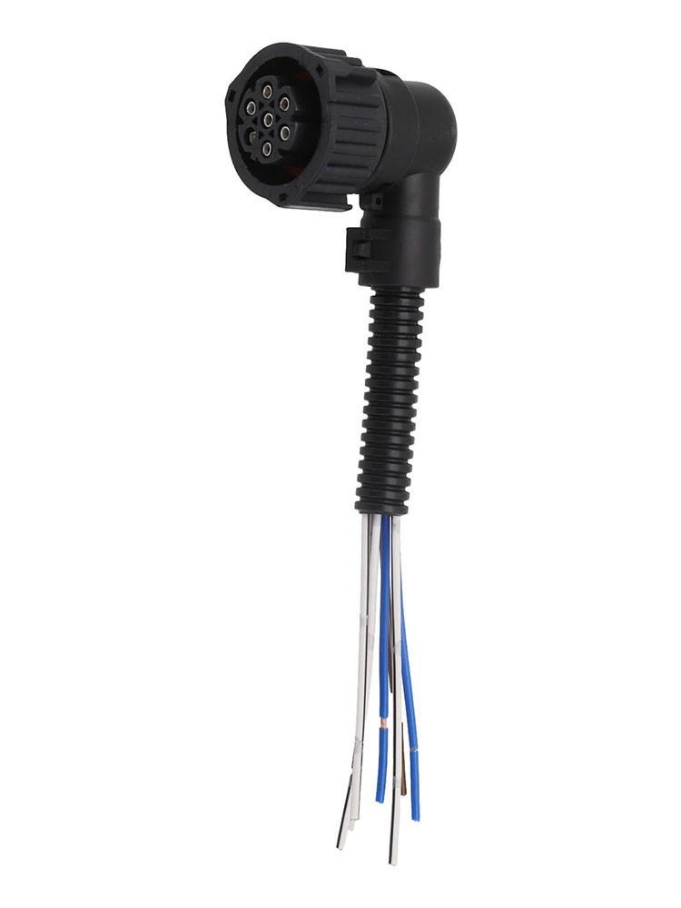 Practical Rear Tail Light Connector Solution for MercedesBenz Sprinter