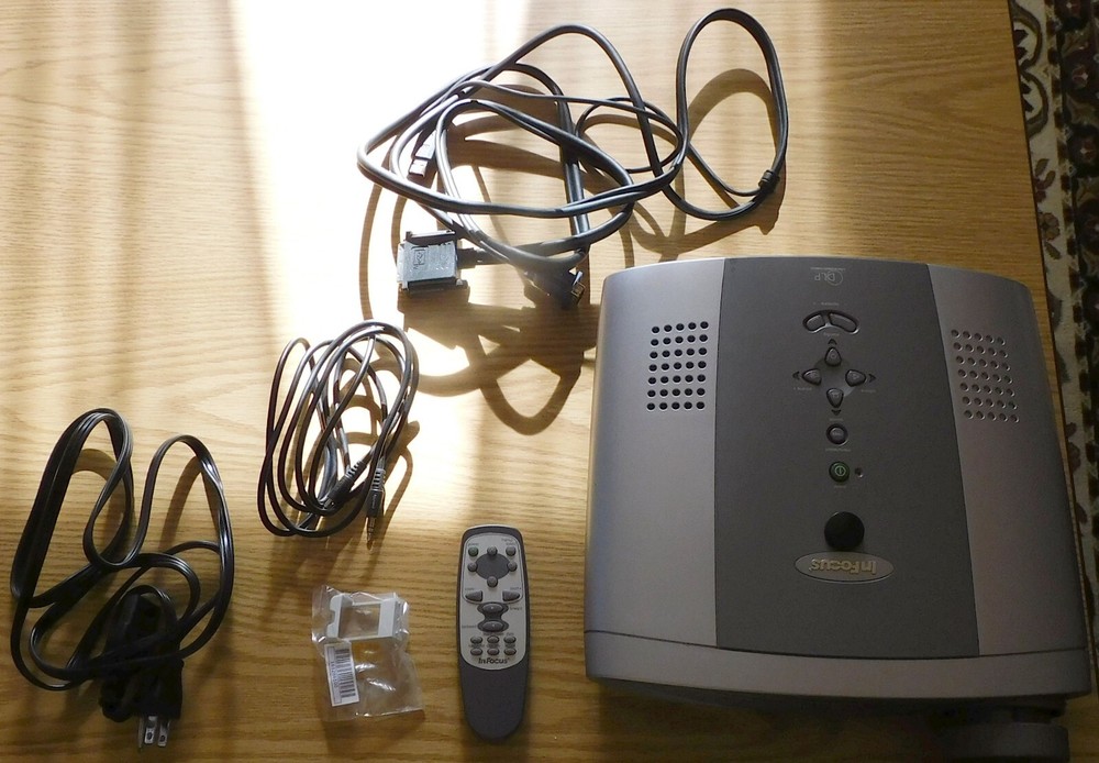 InFocus Projector Model LP500 with Remote and Cables, Working