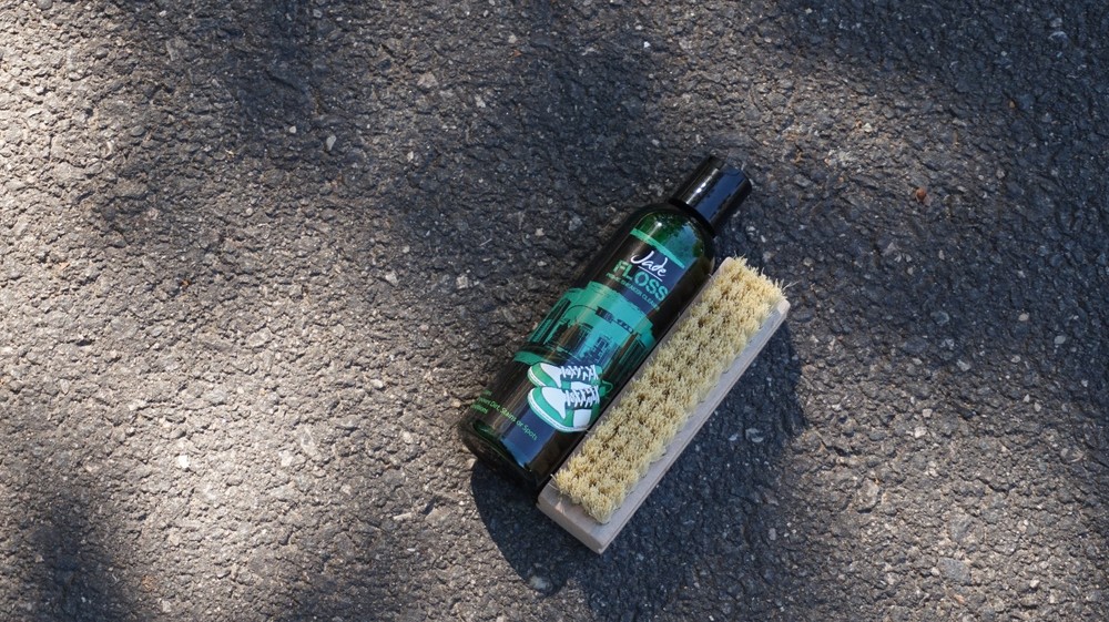 Jade Floss Sneaker Cleaner Bottle Kit *ECO-Friendly - 8 Ounces