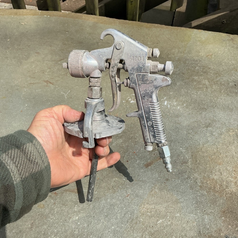 4001 PAINT SPRAYER