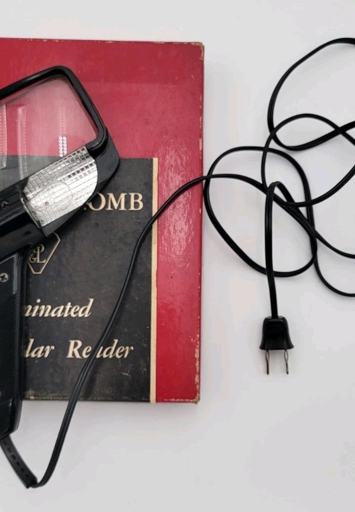 VTG Bausch & Lomb Illuminated Rectangular Reader Magnifier TESTED