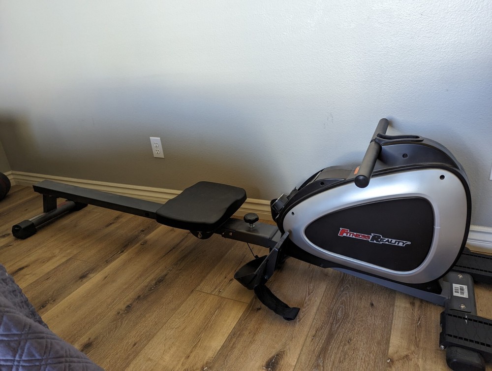FitnessReality Rowing machine