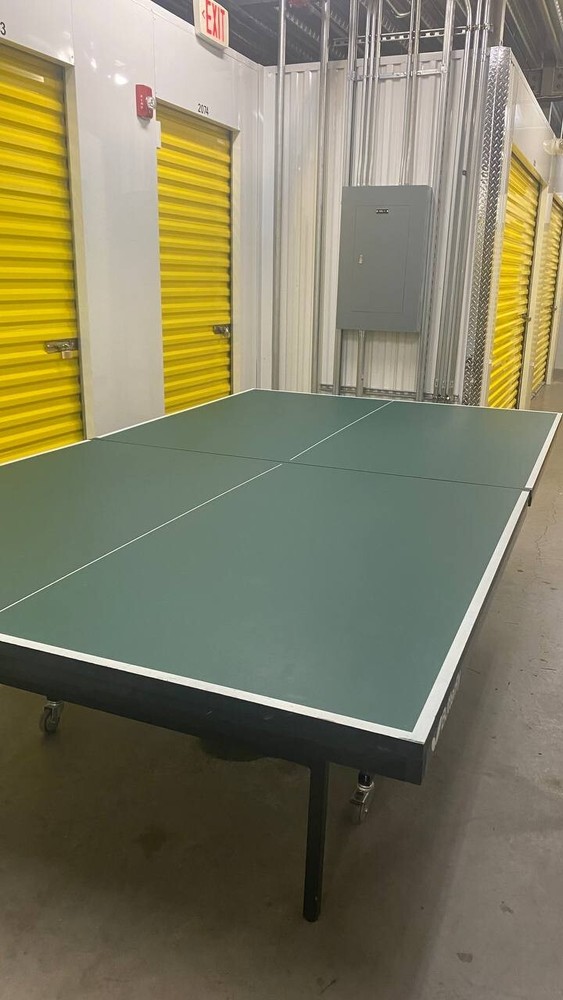 Butterfly Space Saver 22 Ping-Pong Table