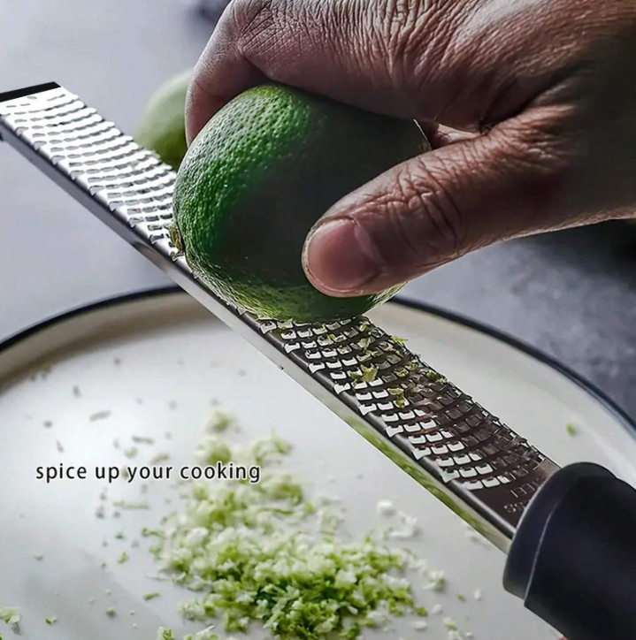 Stainless Steel Lemon Zester & Cheese Grater - Multifunctional Kitchen Tool
