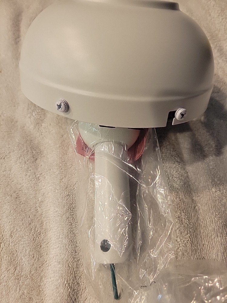 4 1/2 " Matte White Down Rod, Bracket, And Cover