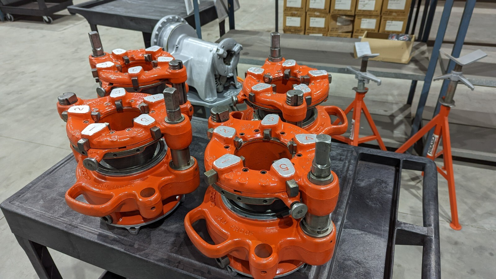 RIDGID 141 Pipe Threader 2-1/2"-4" 36620 300 535 700 REFURBISHED by EASTEX TOOL