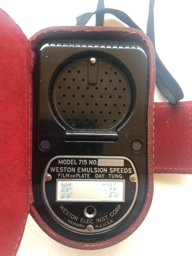 Weston Master Universal Exposure Light Meter Model 715 in Leather Case