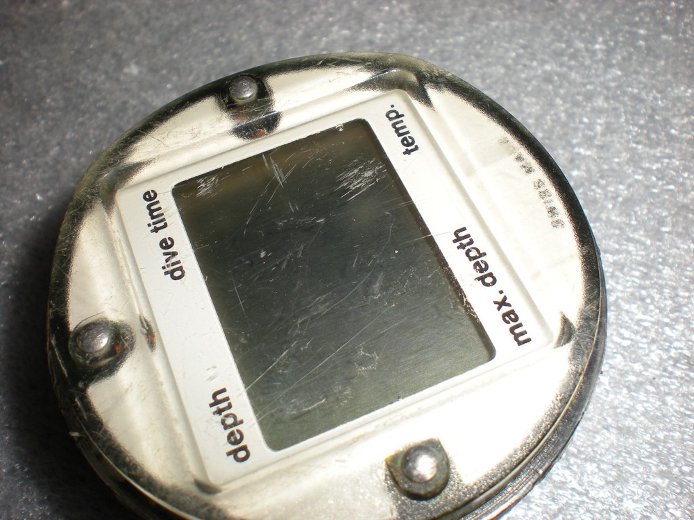 Cressi-Sub Dive Scuba Computer Depth/Time/Temp Gauge ONLY ASIS UNTESTED
