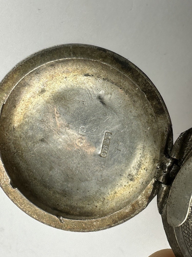 Antique Solid Silver Hallmarked Sovereign Single Case Available Worldwide