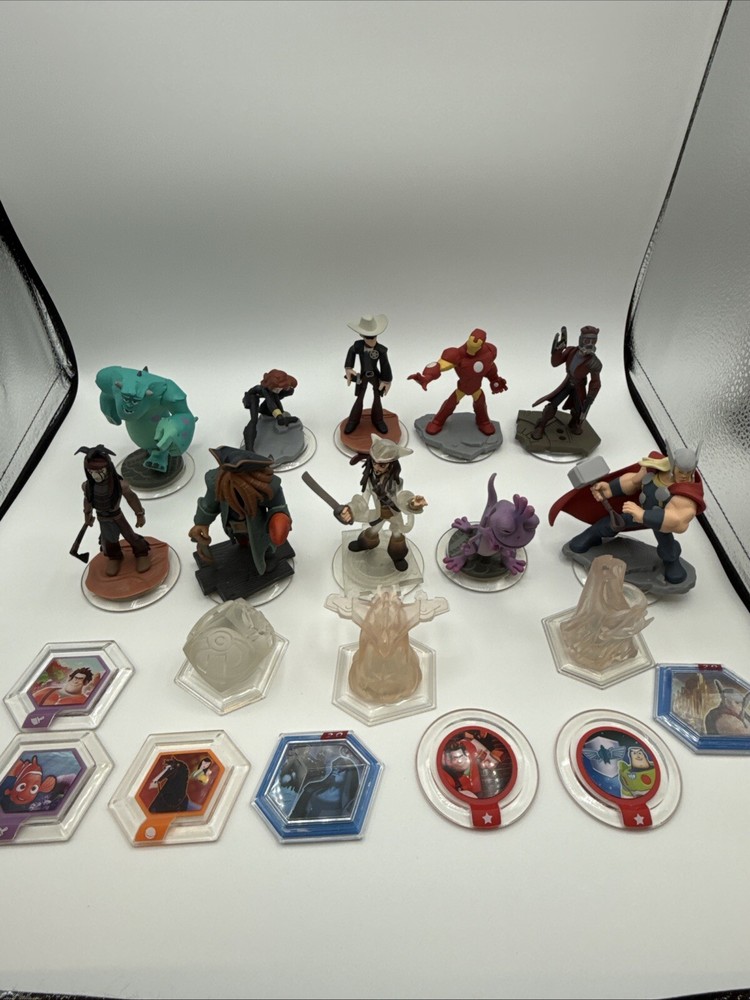 Disney Infinity Figures Lot Of 20 Items