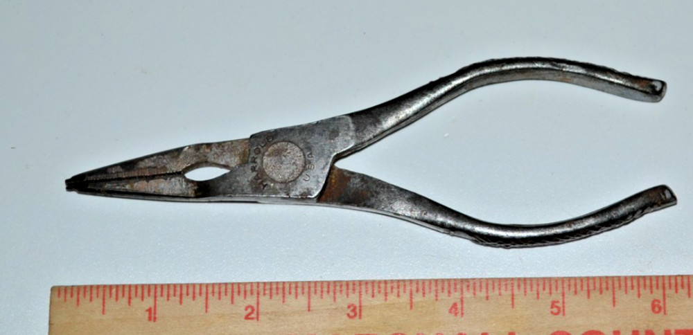 Vintage Harrold Pliers