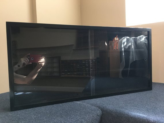 Display case cabinet for STAR WARS figures - 3 Compartments