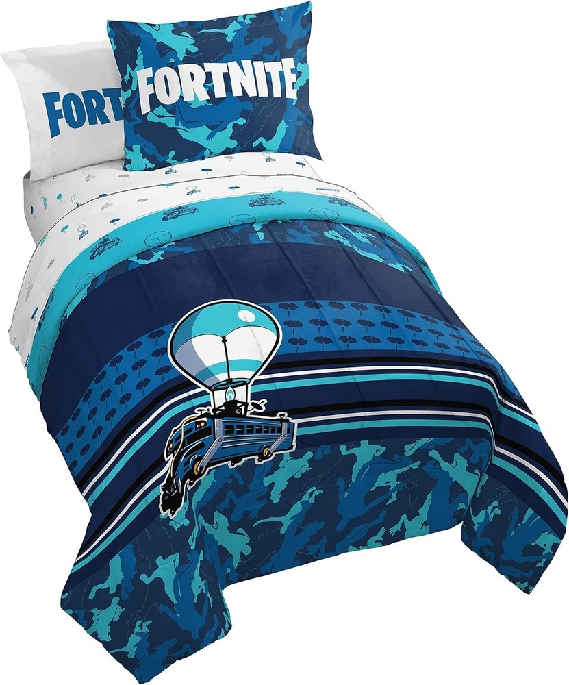 Fortnite "Battle Bus" Microfiber Full Comforter